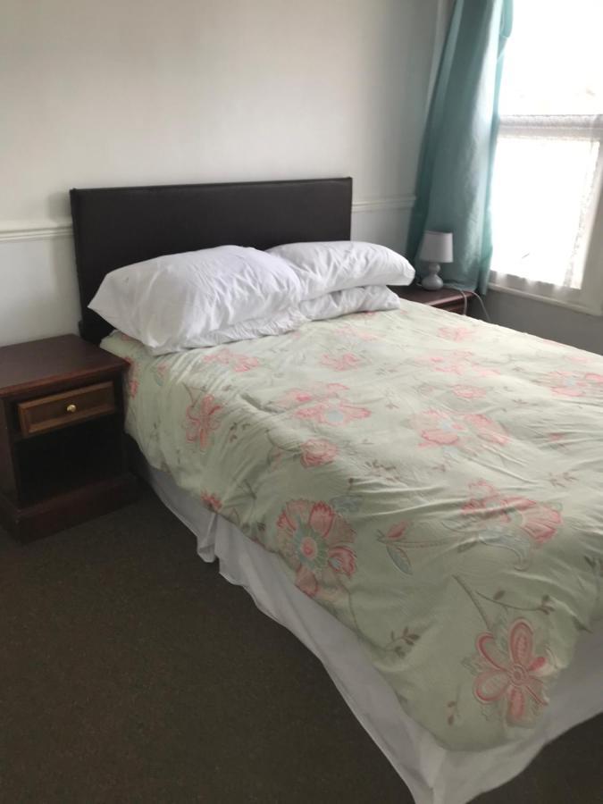 Bensons Guesthouse Southend-on-Sea Buitenkant foto